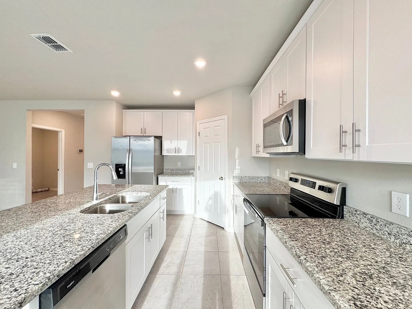 Kitchen 2